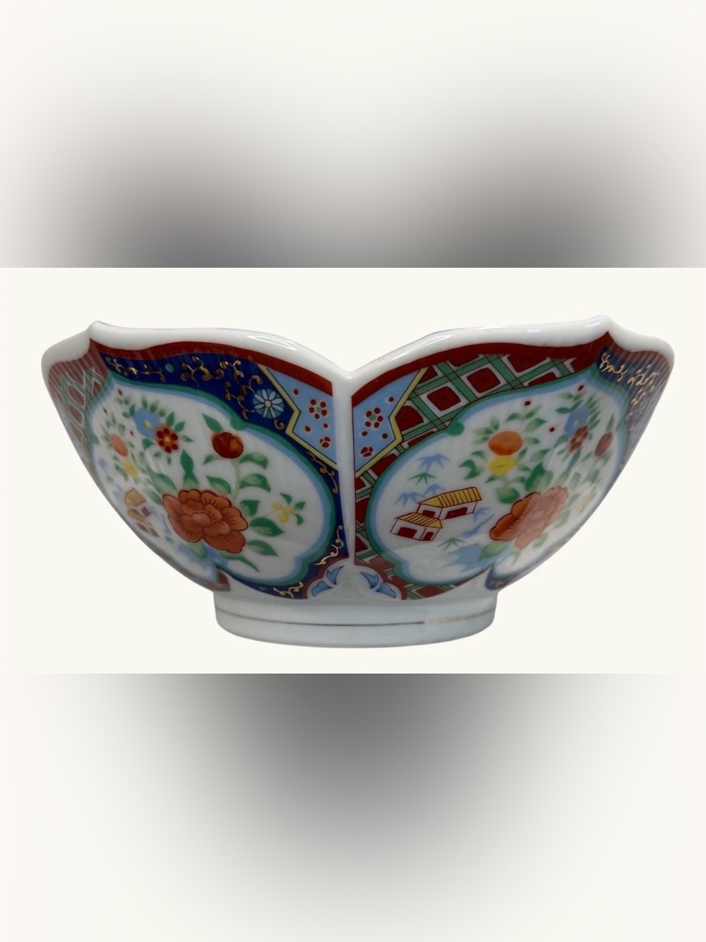 Sakura Japan Imari Style Porcelain Lotus Bowl 7” Vintage